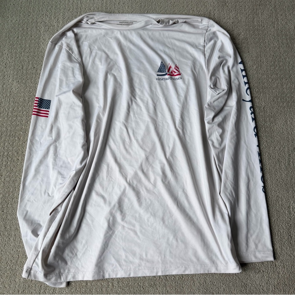 Vineyard Vines Men’s White Long-Sleeve Tee with Red & Blue Flag Graphics